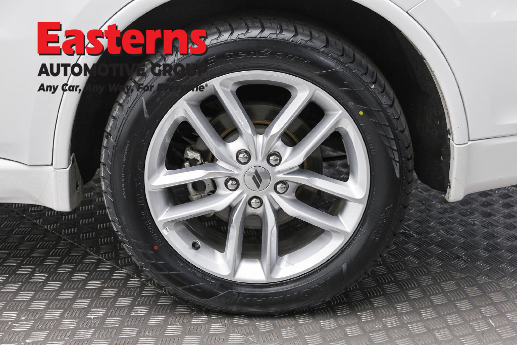 Used 2024 Dodge Durango GT RWD image 10