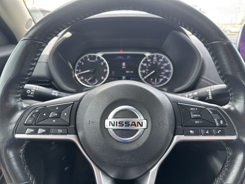 Used 2022 Nissan Sentra SV FWD image 15