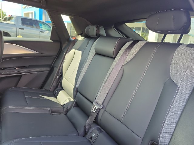 Certified 2024 Cadillac Lyriq Tech AWD/4WD image 21