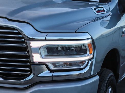 Used 2024 RAM 2500 Laramie AWD/4WD image 5