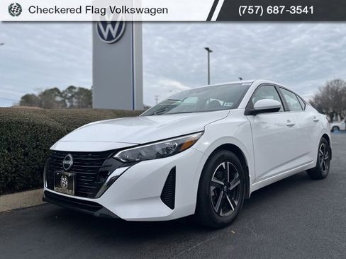 Used 2024 Nissan Sentra SV image 1