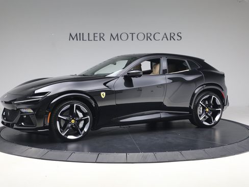 Certified 2024 Ferrari Purosangue AWD/4WD image 3
