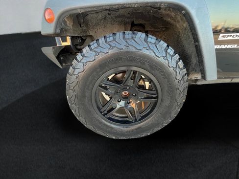 Used 2015 Jeep Wrangler Sport w/ Quick Order Package 24S image 11