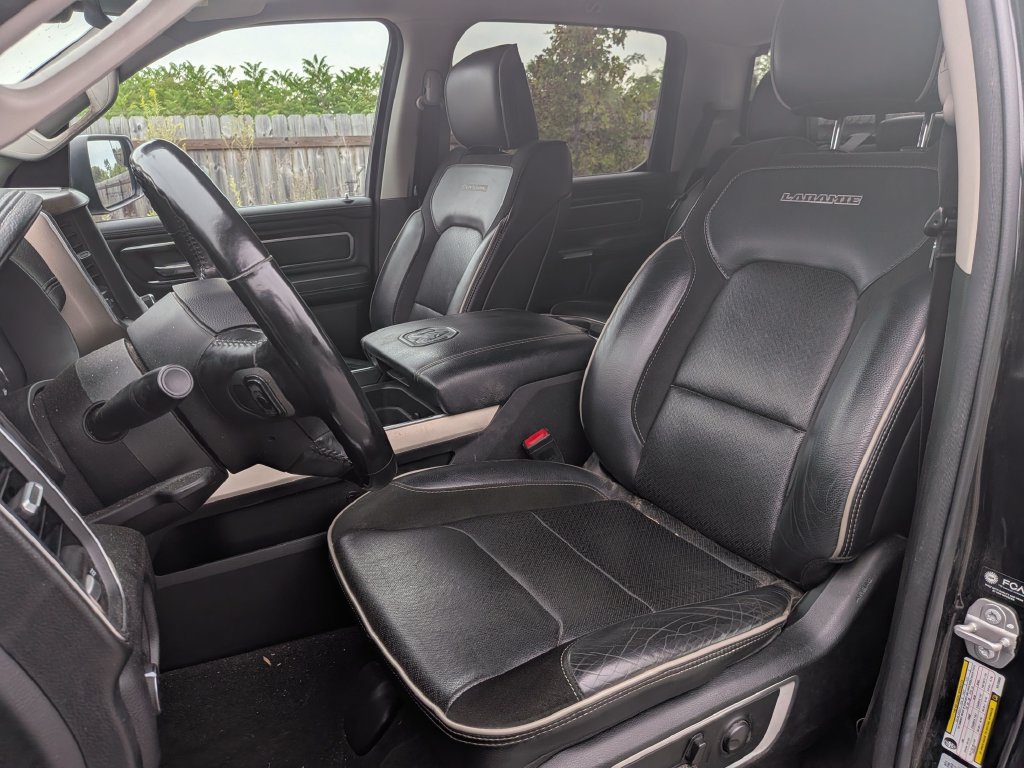 Used 2022 RAM 1500 Laramie AWD/4WD image 12