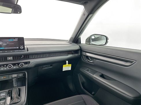 Certified 2025 Honda CR-V Sport image 24