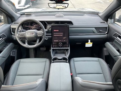 New 2026 GMC Terrain AT4 w/ Technology Package II image 25