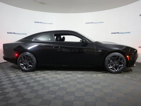 New 2025 Dodge Charger R/T w/ Quick Order Package 25M R/T image 4