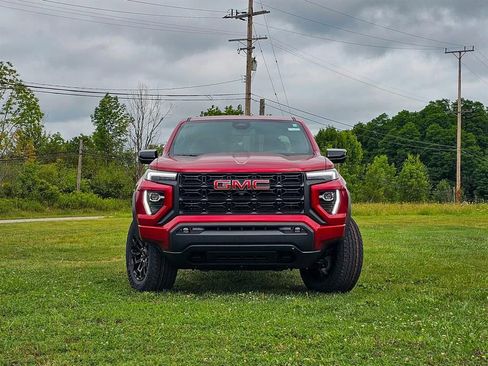 New 2026 GMC Canyon Elevation w/ Convenience Package image 11