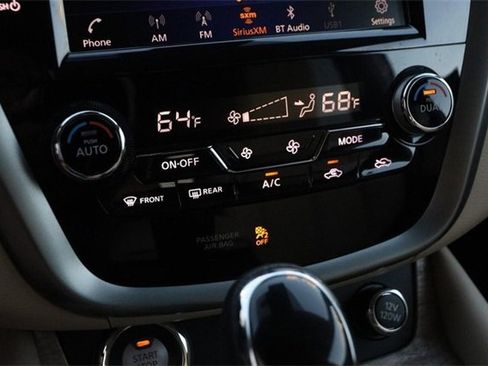 Certified 2024 Nissan Murano SL image 19