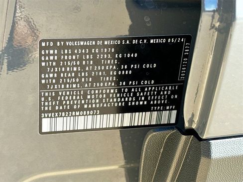 Used 2024 Volkswagen Taos SE FWD image 35