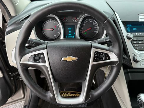 Used 2011 Chevrolet Equinox LT w/ Driver Convenience Package image 14