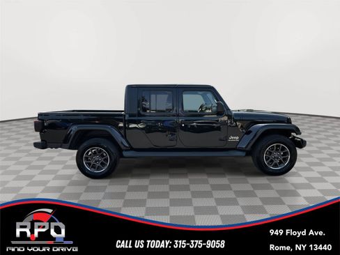 Used 2020 Jeep Gladiator Overland AWD/4WD image 6