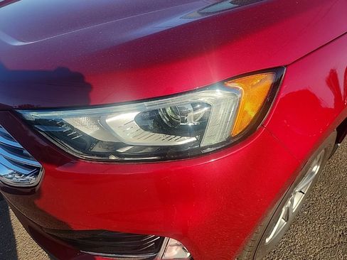 Used 2019 Ford Edge SEL w/ Equipment Group 201A FWD image 6
