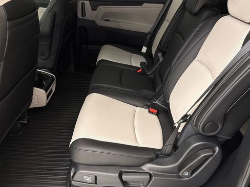 New 2026 Honda Odyssey Elite image 19