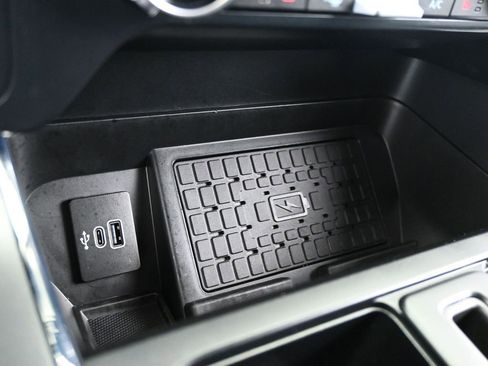 Used 2025 Ford F150 XLT w/ Equipment Group 302A MID image 29