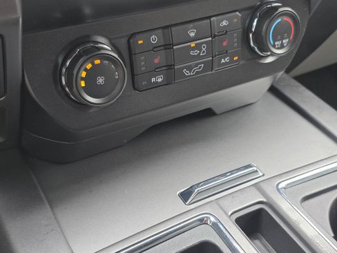 Used 2019 Ford F150 XLT w/ Equipment Group 302A Luxury RWD image 19