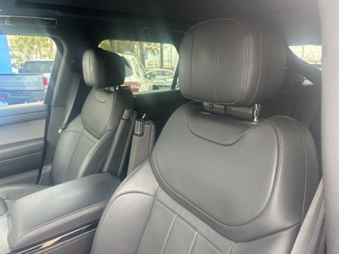 Used 2024 Land Rover Range Rover Sport SE image 23