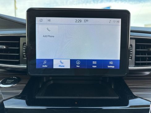 Used 2022 Ford Explorer Limited image 40