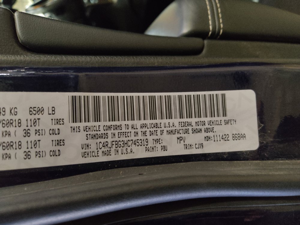 Used 2017 Jeep Grand Cherokee Limited AWD/4WD image 33