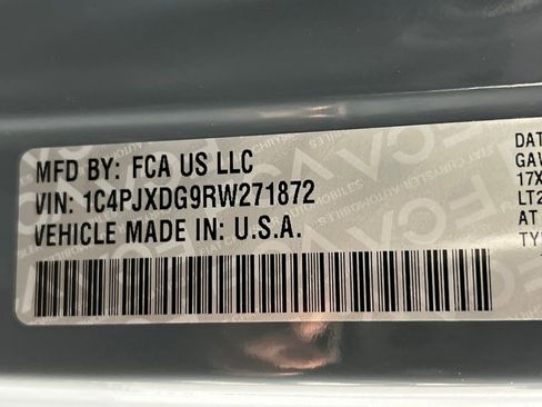 Used 2024 Jeep Wrangler Willys image 38