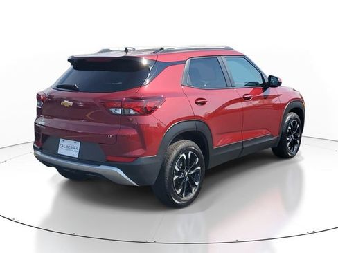 Certified 2023 Chevrolet TrailBlazer LT w/ Convenience Package FWD image 4