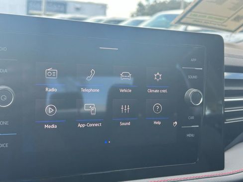 Certified 2025 Volkswagen Jetta GLI Autobahn image 16