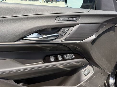 Certified 2023 Cadillac CT4 Premium Luxury w/ LPO, Exterior Accent Package AWD/4WD image 24