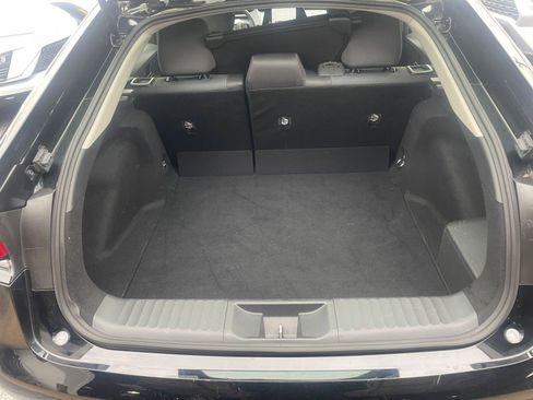 Used 2025 Toyota Prius LE image 31