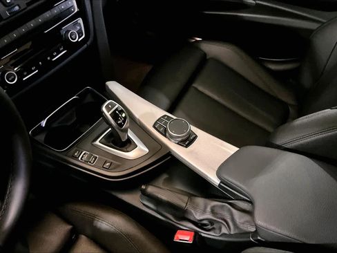 Used 2018 BMW 330i xDrive Sedan w/ M Sport Package image 16