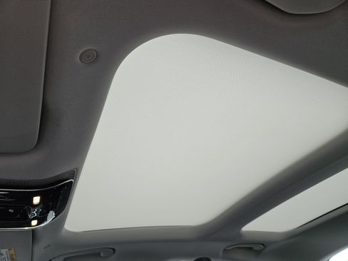 Certified 2025 Mercedes-Benz E 350 Sedan image 30