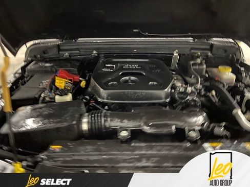 Used 2021 Jeep Wrangler Unlimited Rubicon w/ Dual Top Group AWD/4WD image 2