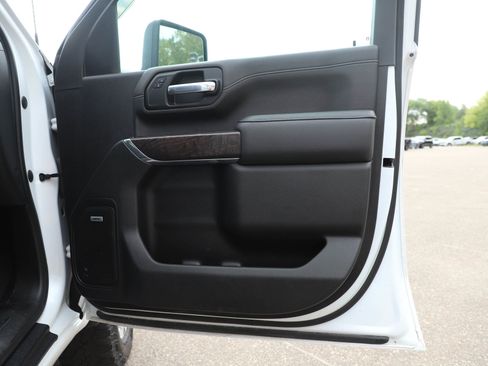 Used 2020 GMC Sierra 3500 Denali w/ Denali Ultimate Package AWD/4WD image 9