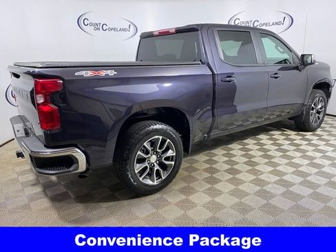 Used 2024 Chevrolet Silverado 1500 LT AWD/4WD image 8