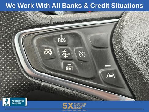 Used 2025 Chevrolet Malibu LT image 24