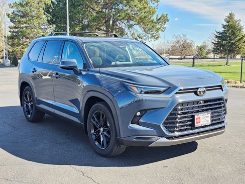 Used 2026 Toyota Grand Highlander Limited AWD/4WD image 70
