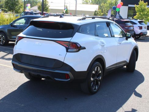 Certified 2023 Kia Sportage X-Line image 8