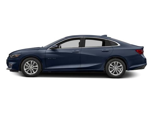 Used 2017 Chevrolet Malibu LT FWD image 2