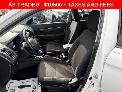 Used 2017 Mitsubishi Outlander Sport ES FWD image 14