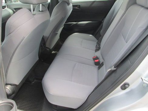 Used 2025 Toyota Corolla Cross AWD Hybrid image 11