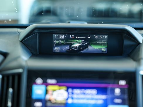 Used 2020 Subaru Impreza 2.0i Limited image 24