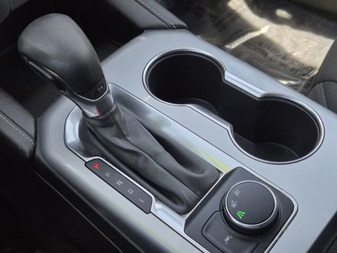 Used 2024 Chevrolet Blazer LT w/ LPO, Floor Liner Package FWD image 16