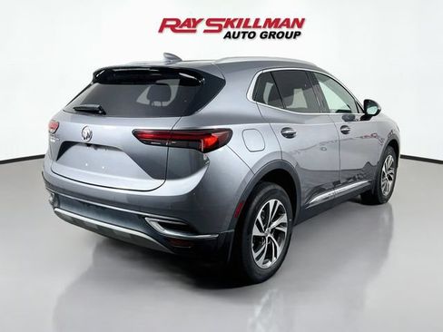 Used 2022 Buick Envision Essence w/ Technology Package I FWD image 7