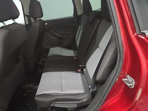 Used 2017 Ford Escape SE AWD/4WD image 12