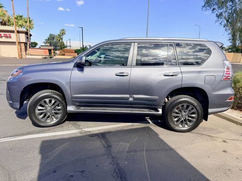 Used 2018 Lexus GX 460 Premium AWD/4WD image 4