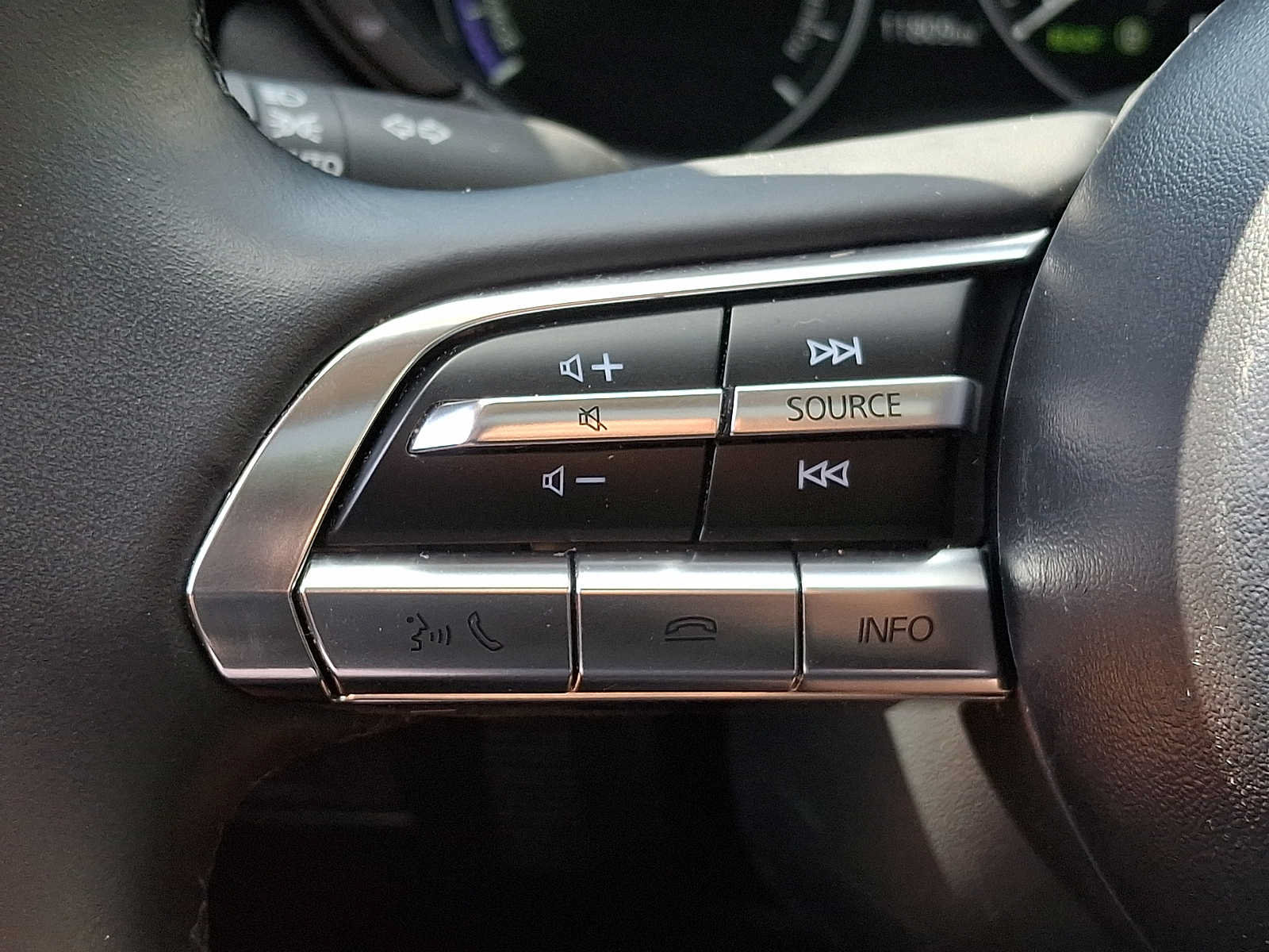 Certified 2026 MAZDA CX-50 2.5 Hybrid w/ Weather Package AWD/4WD image 18