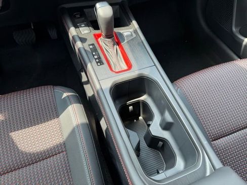 New 2026 Nissan Kicks SR FWD image 17