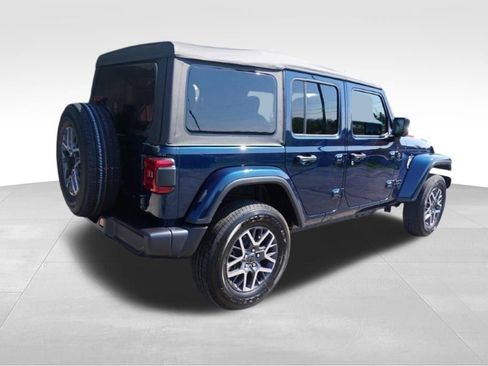 New 2025 Jeep Wrangler Sahara image 5