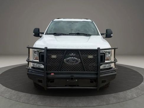 Used 2020 Ford F250 XL w/ Power Equipment Group AWD/4WD image 2