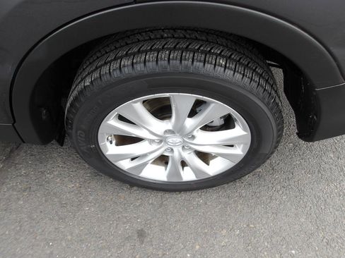 Used 2015 Toyota RAV4 Limited image 26