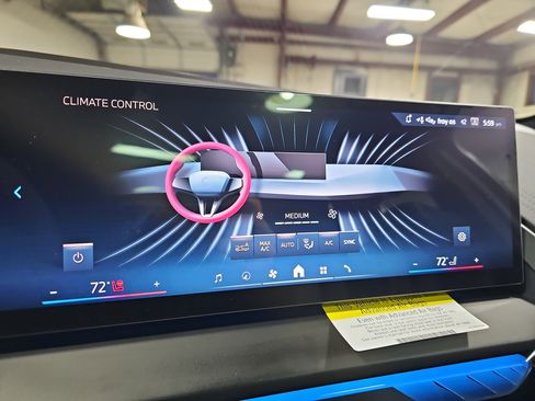 New 2026 BMW X3 xDrive30 w/ M Sport Package image 21